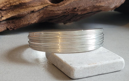 Silver bracelet / Detailed bracelet / Bangle Cuff / Simple / Minimal / Minimalist jewellery / Gift / Ethnic