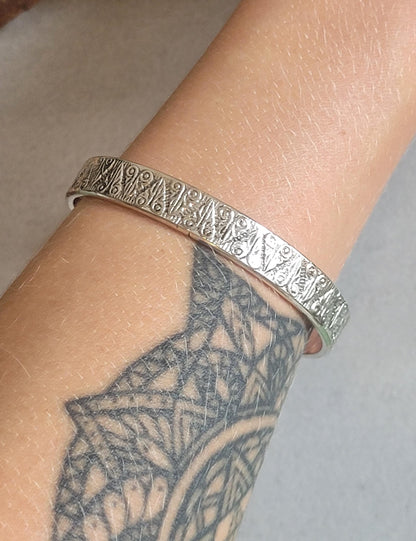 Silver bracelet / Detailed bracelet / Bangle Cuff / Simple / Minimal / Minimalist jewellery / Gift / Ethnic / Unisex bracelet / Band