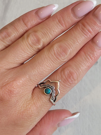 Silver detailed ring / Point ring / Elegant / Minimal / Minimalist / Gift / Ethnic jewellery