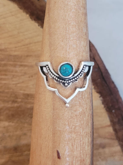 Silver detailed ring / Point ring / Elegant / Minimal / Minimalist / Gift / Ethnic jewellery