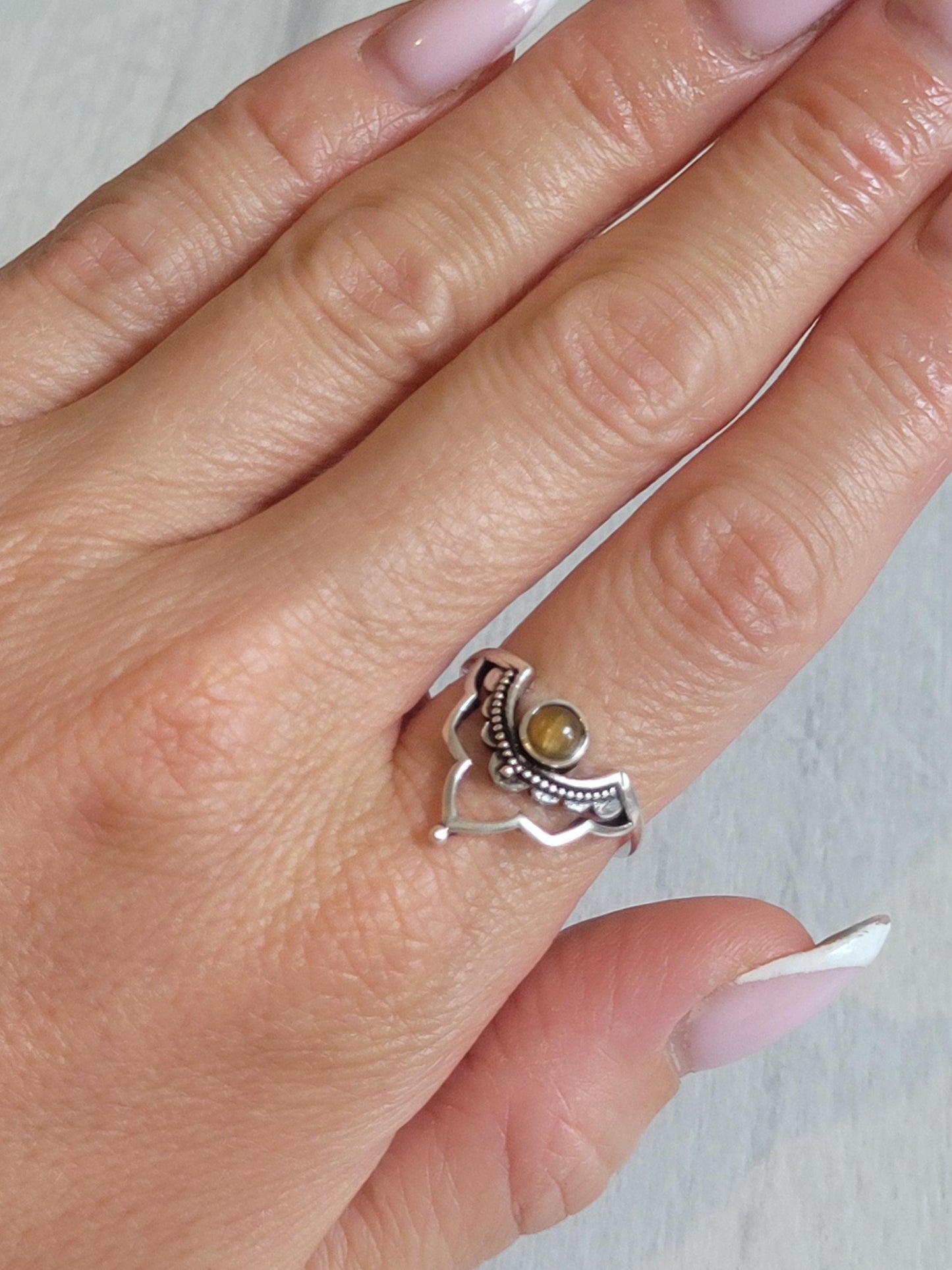 Silver detailed ring / Point ring / Elegant / Minimal / Minimalist / Gift / Ethnic jewellery