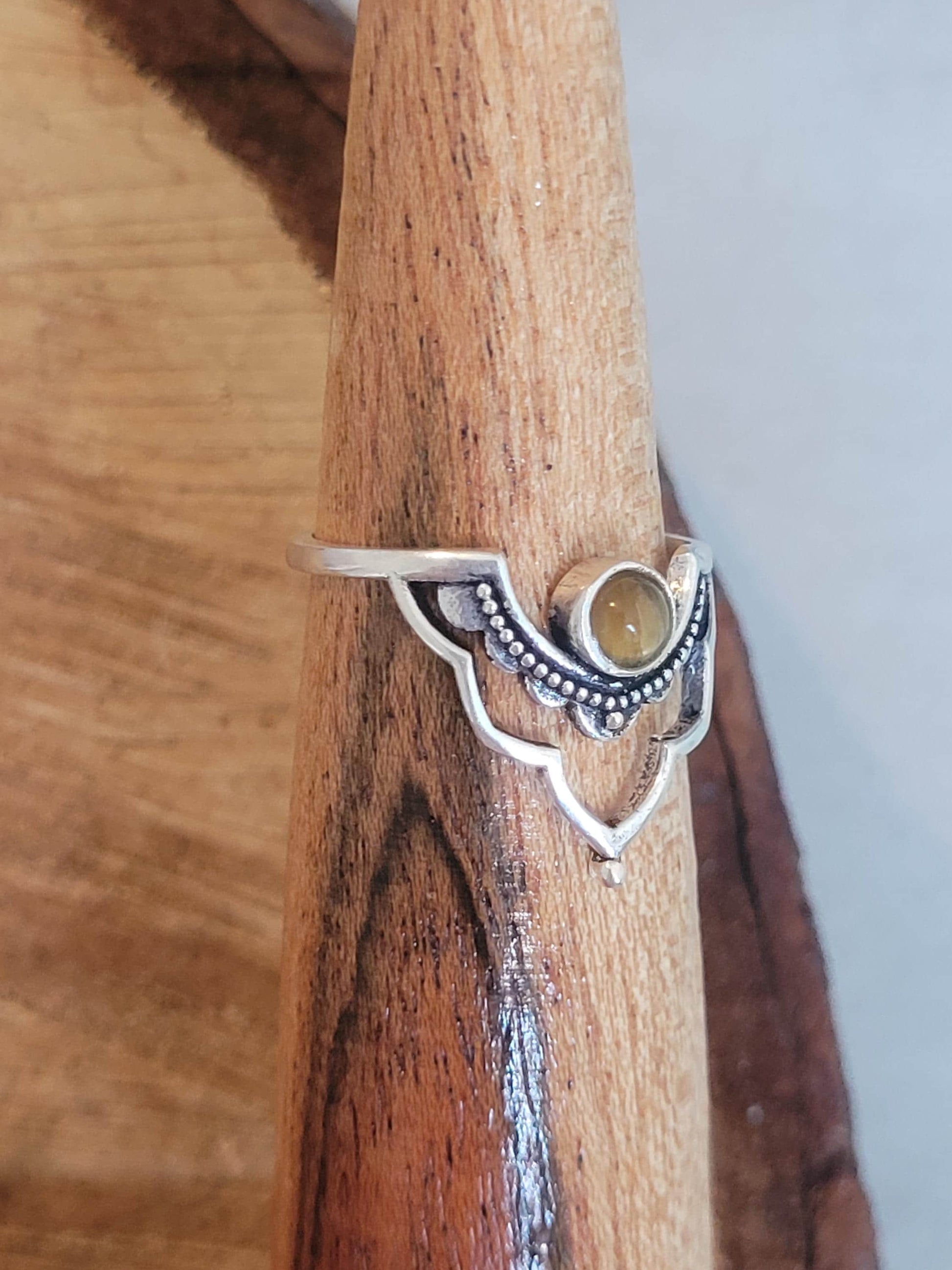 Silver detailed ring / Point ring / Elegant / Minimal / Minimalist / Gift / Ethnic jewellery