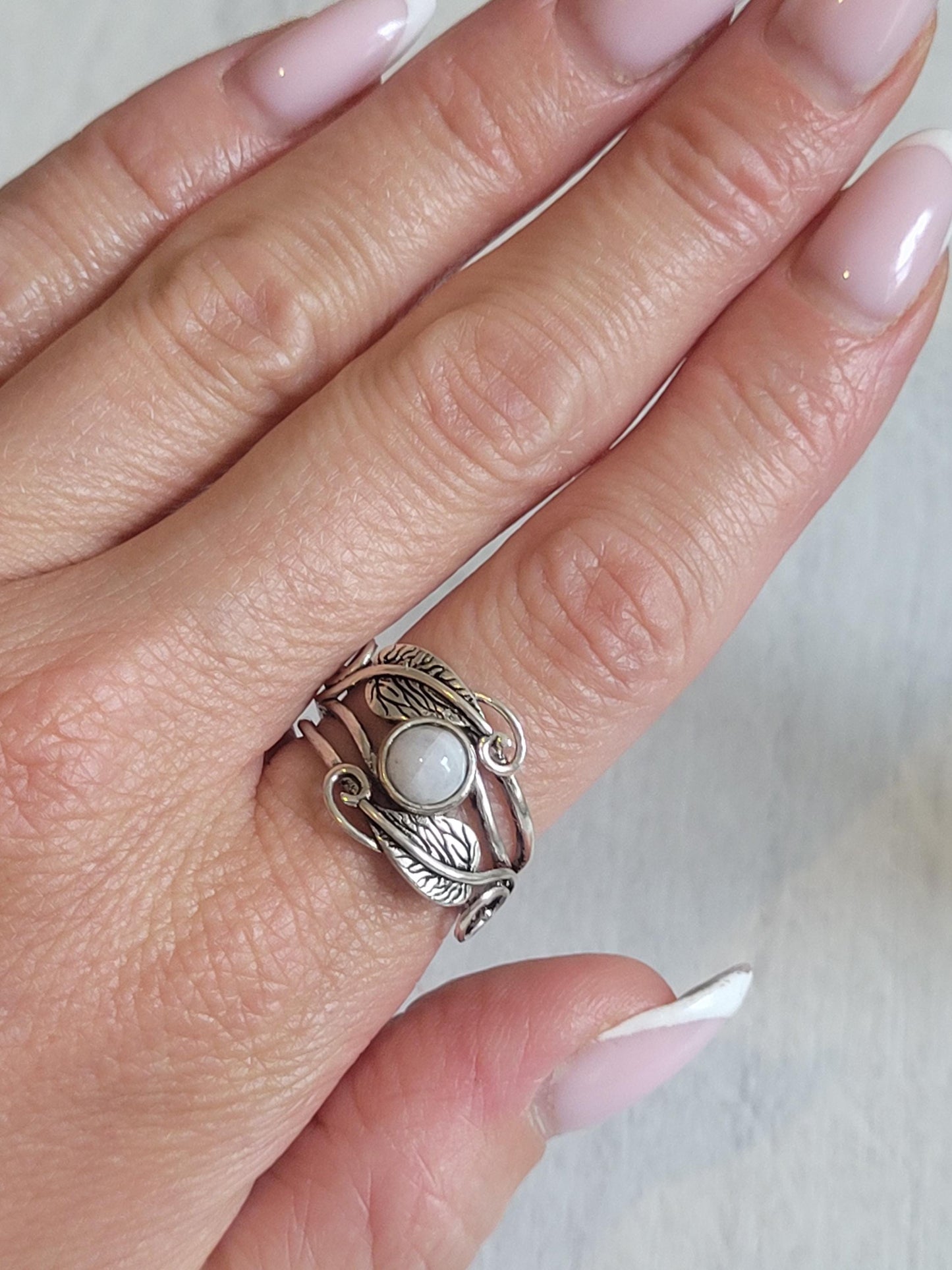 Silver feather ring / Statement / Gift / Ethnic / Elegant / Brass jewellery / Pretty / Gift idea / Detailed ring