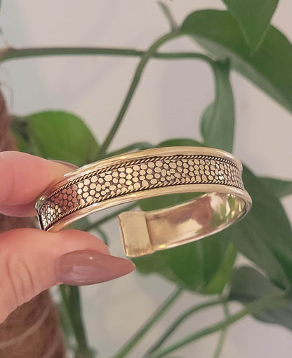 Brass bracelet / Detailed bracelet / Bangle Cuff / Simple / Minimal / Minimalist jewellery / Gift / Ethnic /