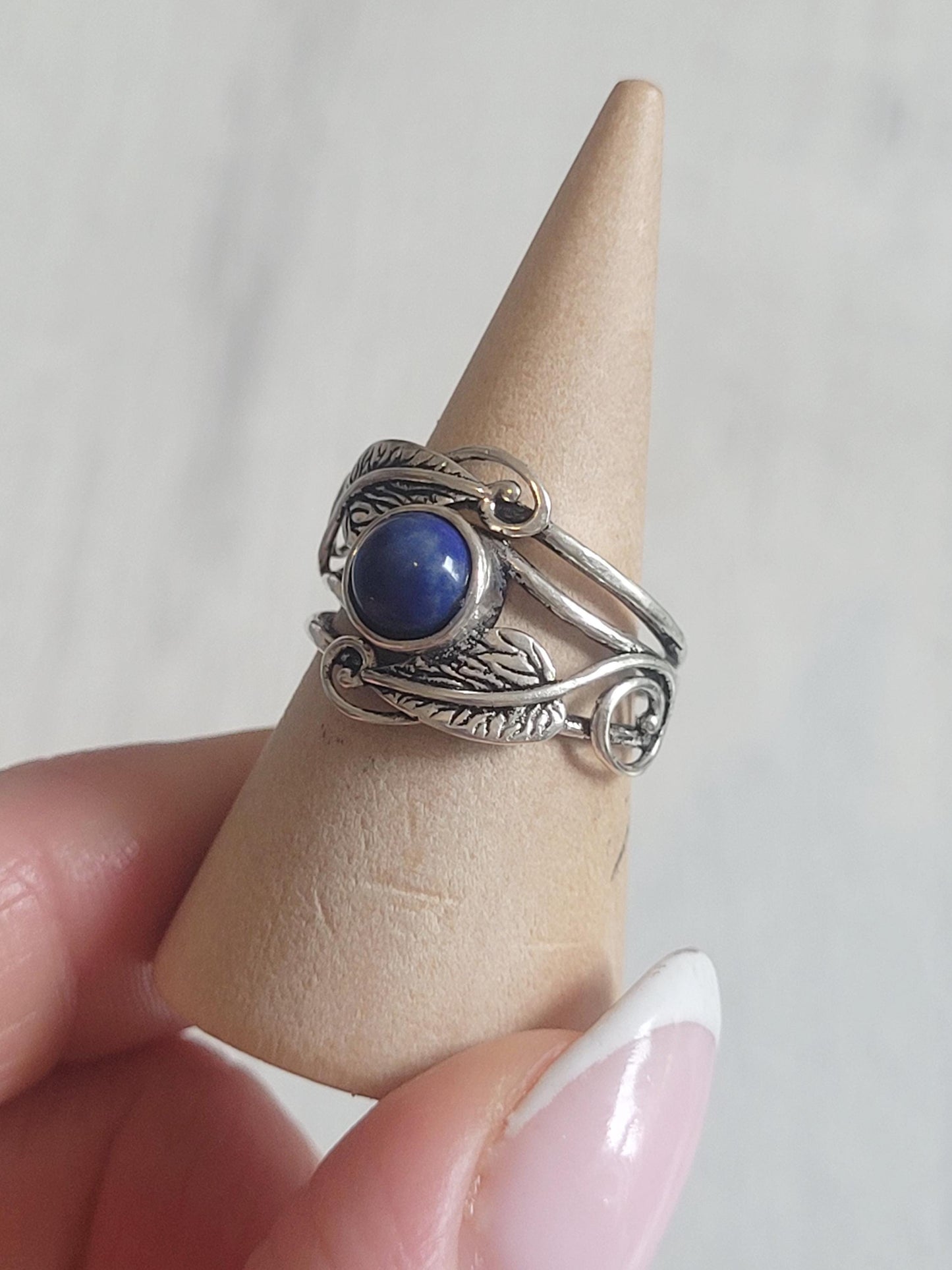 Silver feather ring / Statement / Gift / Ethnic / Elegant / Brass jewellery / Pretty / Gift idea / Detailed ring