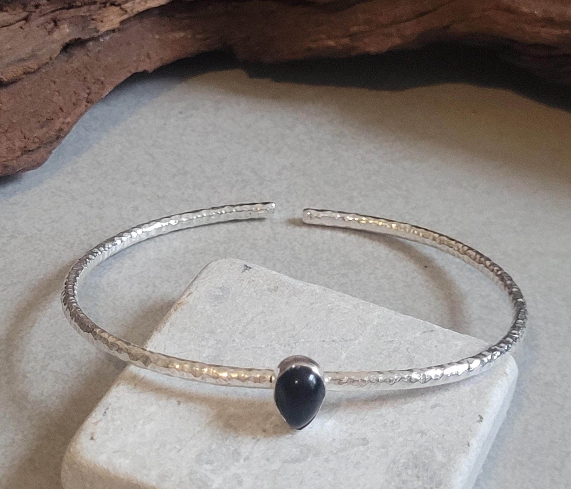 Silver bangle / Silver bracelet / Bracelet / Silver / Cute/ Boho / Minimal / Minimalist / Minimal / Elegant / Stackable