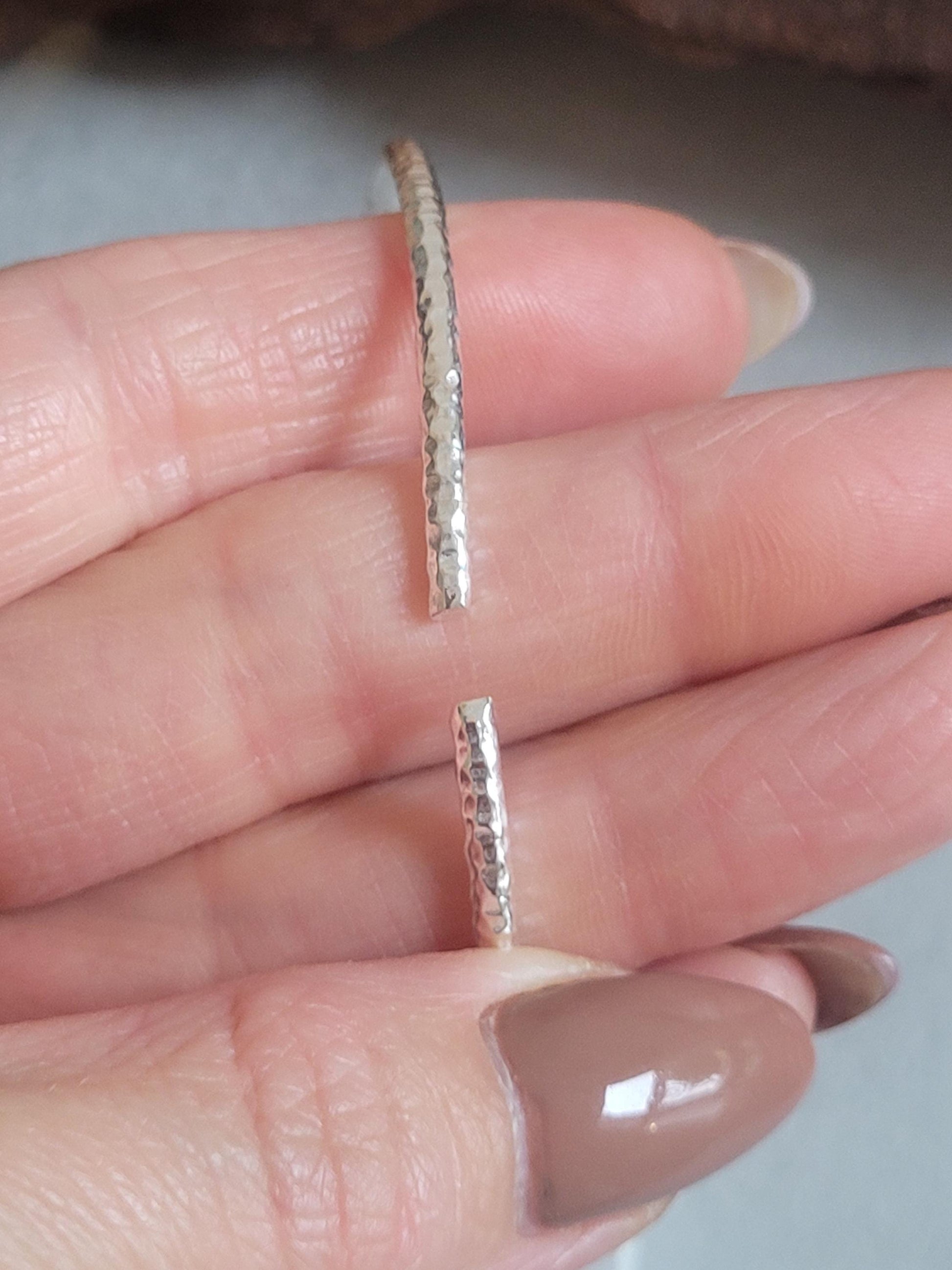Silver bangle / Silver bracelet / Bracelet / Silver / Cute/ Boho / Minimal / Minimalist / Minimal / Elegant / Stackable