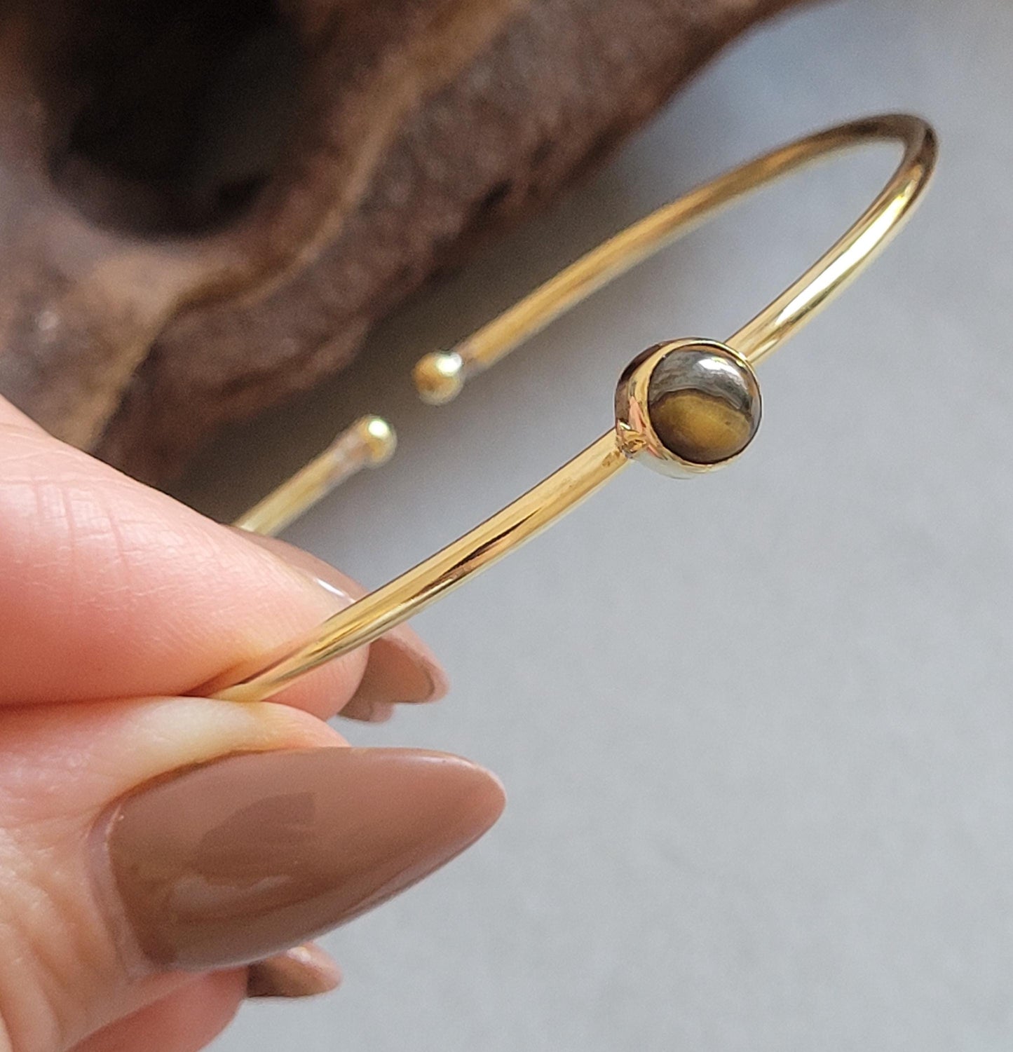 Brass bangle / Gold bracelet / Bracelet / Golden / Brass / Boho / Minimal / Minimalist / Minimal / Elegant / Stackable