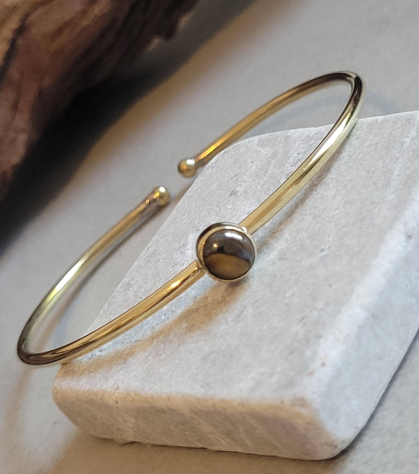 Brass bangle / Gold bracelet / Bracelet / Golden / Brass / Boho / Minimal / Minimalist / Minimal / Elegant / Stackable