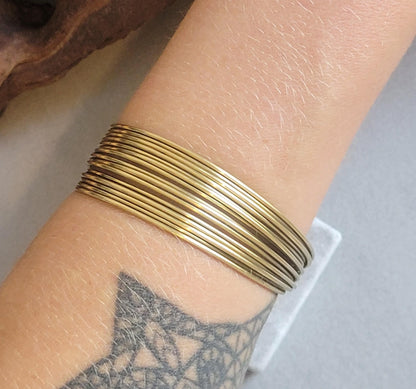 Brass bracelet / Detailed bracelet / Bangle Cuff / Simple / Minimal / Minimalist jewellery / Gift / Ethnic