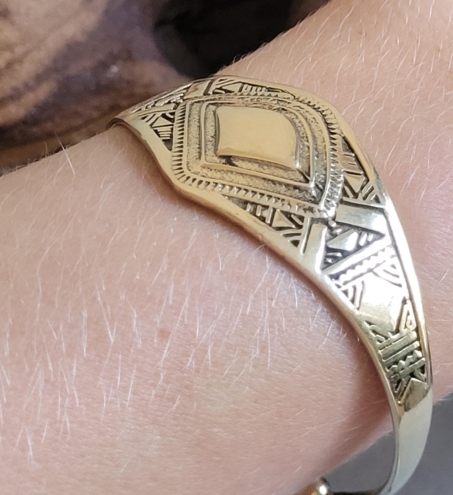 Gold detailed bracelet / Traditional / Intricate patterns / Cuff / Unique / Bracelet / Tribal / Ethnic / Jewellery / Brass