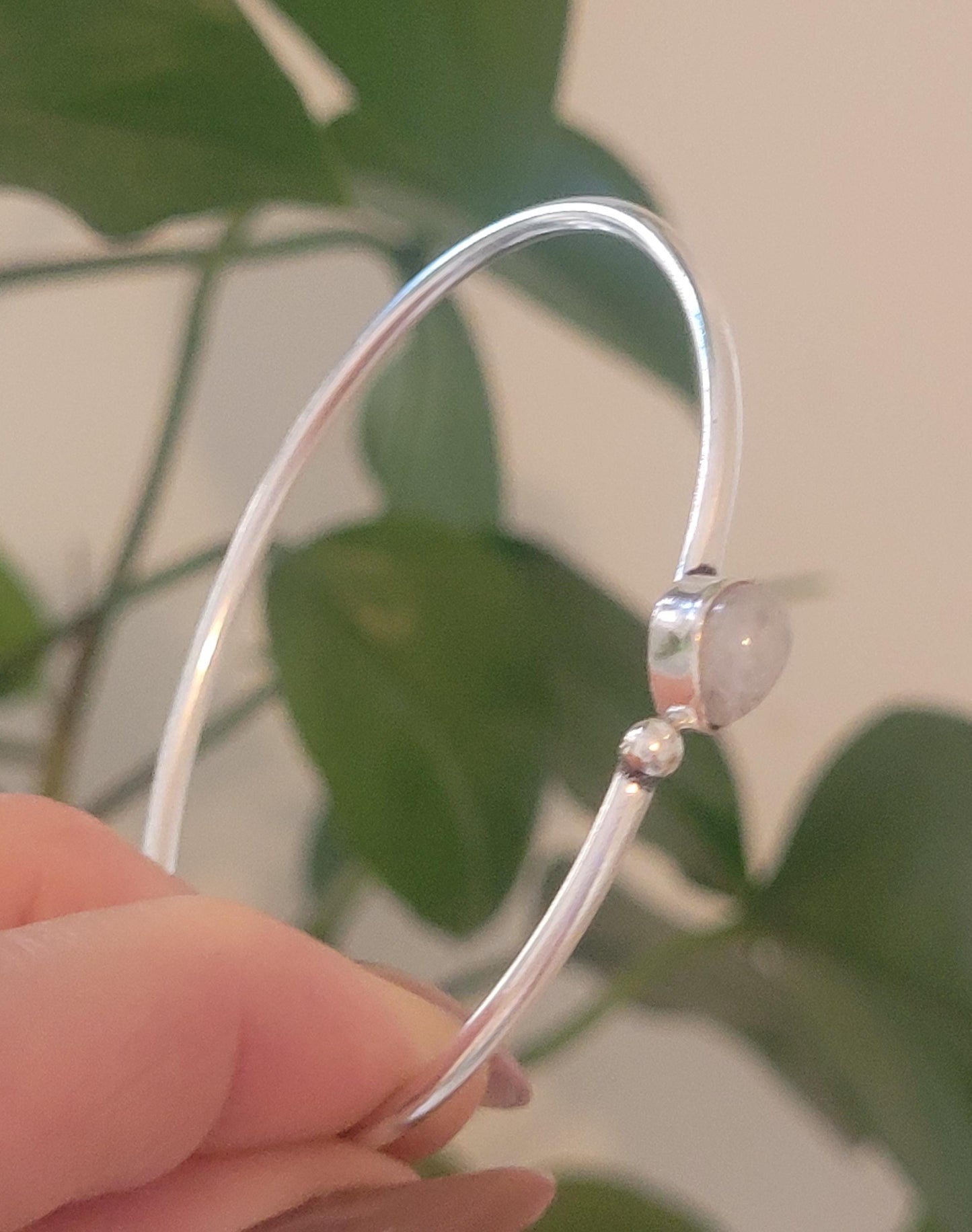Silver bangle / Silver bracelet / Bracelet / Silver / Cute/ Boho / Minimal / Minimalist / Minimal / Elegant / Stackable