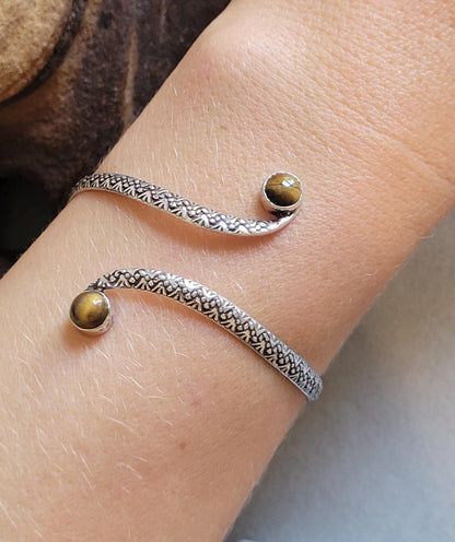 Silver Double Stone Cuff Bracelet: Elegant Minimalist Design