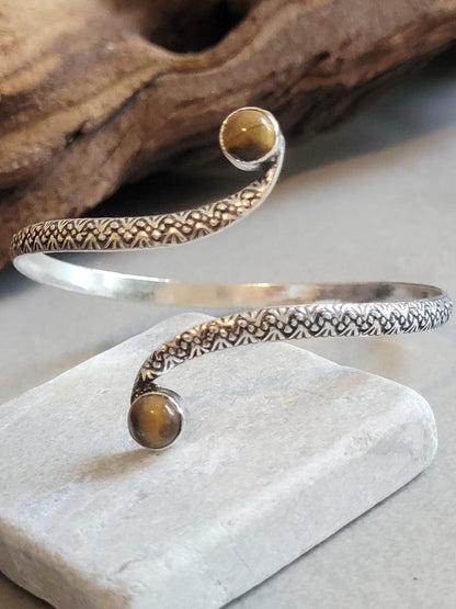 Silver Double Stone Cuff Bracelet: Elegant Minimalist Design