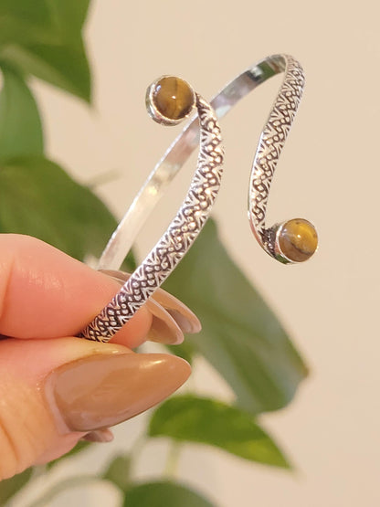 Silver Double Stone Cuff Bracelet: Elegant Minimalist Design