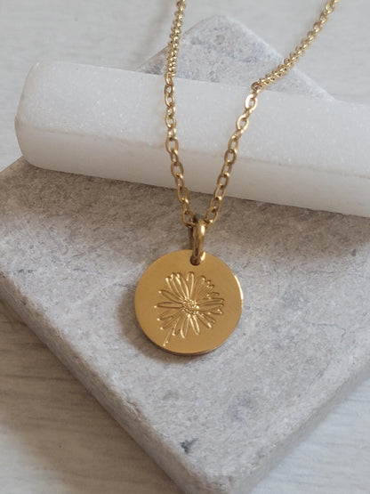 Simple Golden necklace / 18k gold / Minimal / Minimalist / Layer necklace / Gold / Golden/ Gift / Cute / Pretty