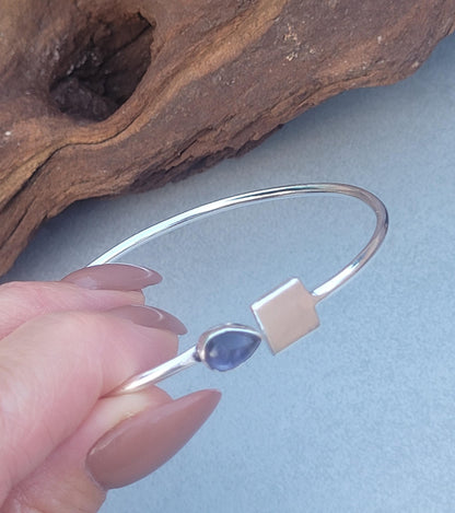 Silver bangle / Simple bracelet / Minimal / Minimalist / Elegant / Adjustable / Gift / Silver jewellery / Boho