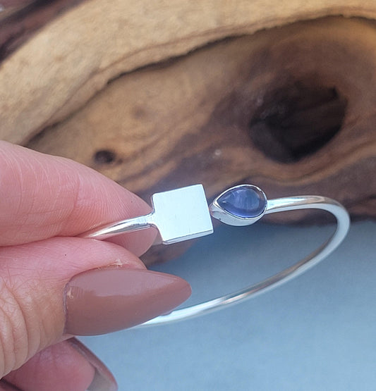 Silver bangle / Simple bracelet / Minimal / Minimalist / Elegant / Adjustable / Gift / Silver jewellery / Boho