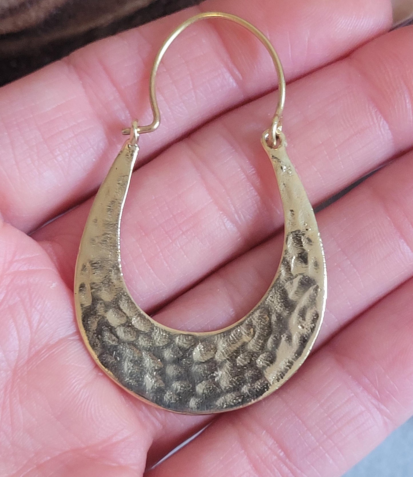 Hammered Brass Hoop Earrings: Lightweight Boho Chic Jewelry