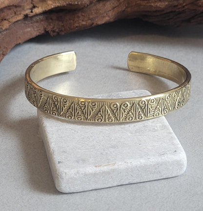 Brass bracelet / Detailed bracelet / Bangle Cuff / Simple / Minimal / Minimalist jewellery / Gift / Ethnic