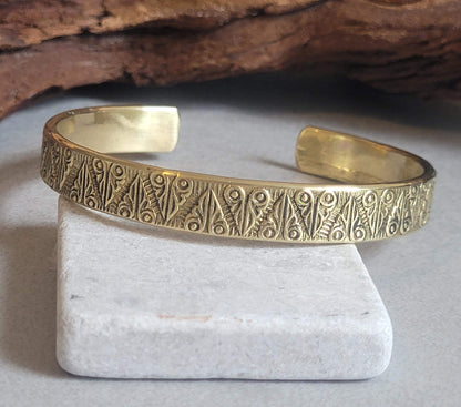 Brass bracelet / Detailed bracelet / Bangle Cuff / Simple / Minimal / Minimalist jewellery / Gift / Ethnic