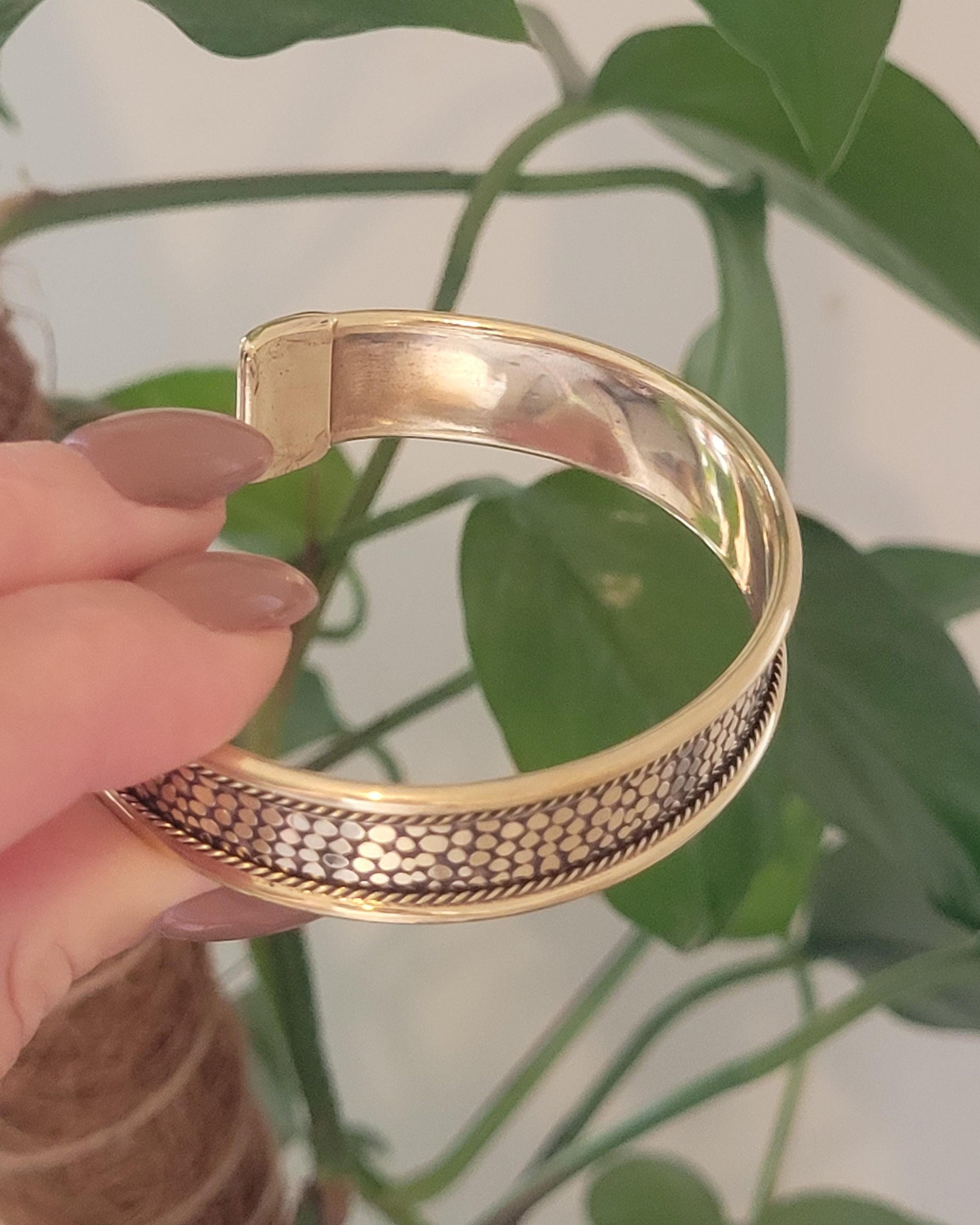 Brass bracelet / Detailed bracelet / Bangle Cuff / Simple / Minimal / Minimalist jewellery / Gift / Ethnic /