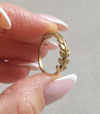 Gold Feather Ring: Minimalist Brass Leaf Jewelry