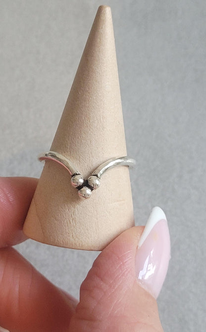 Minimalist Silver Point Ring: Elegant Dainty Jewelry