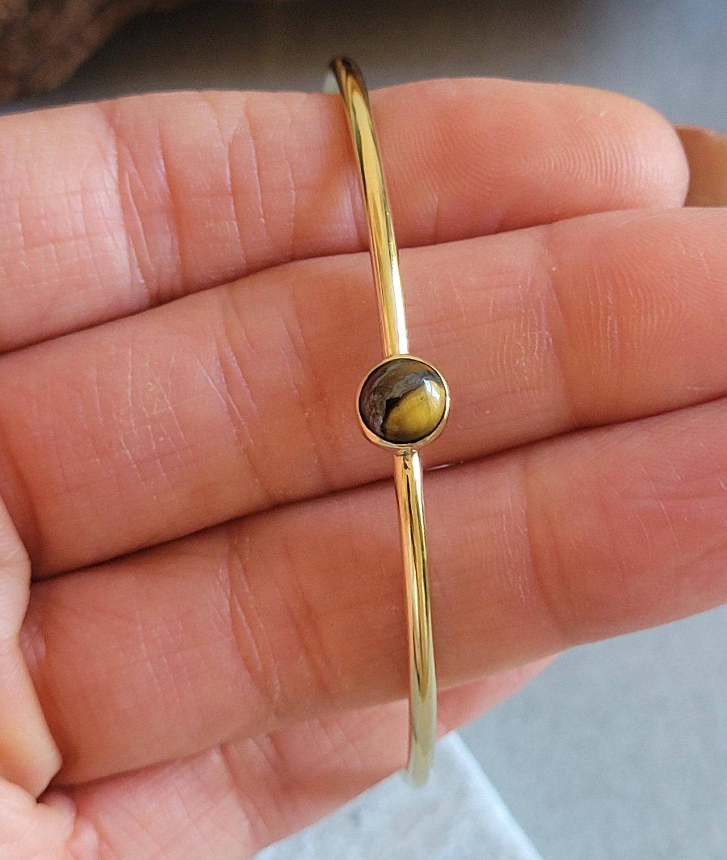 Brass bangle / Gold bracelet / Bracelet / Golden / Brass / Boho / Minimal / Minimalist / Minimal / Elegant / Stackable