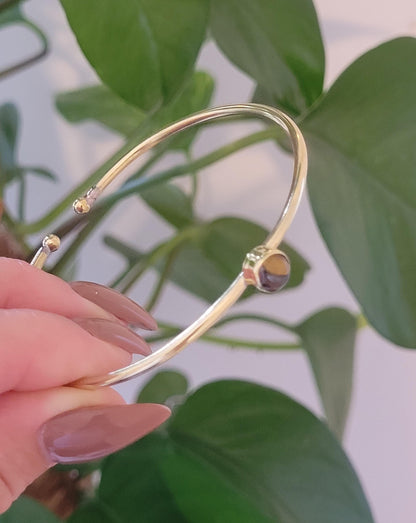 Brass bangle / Gold bracelet / Bracelet / Golden / Brass / Boho / Minimal / Minimalist / Minimal / Elegant / Stackable