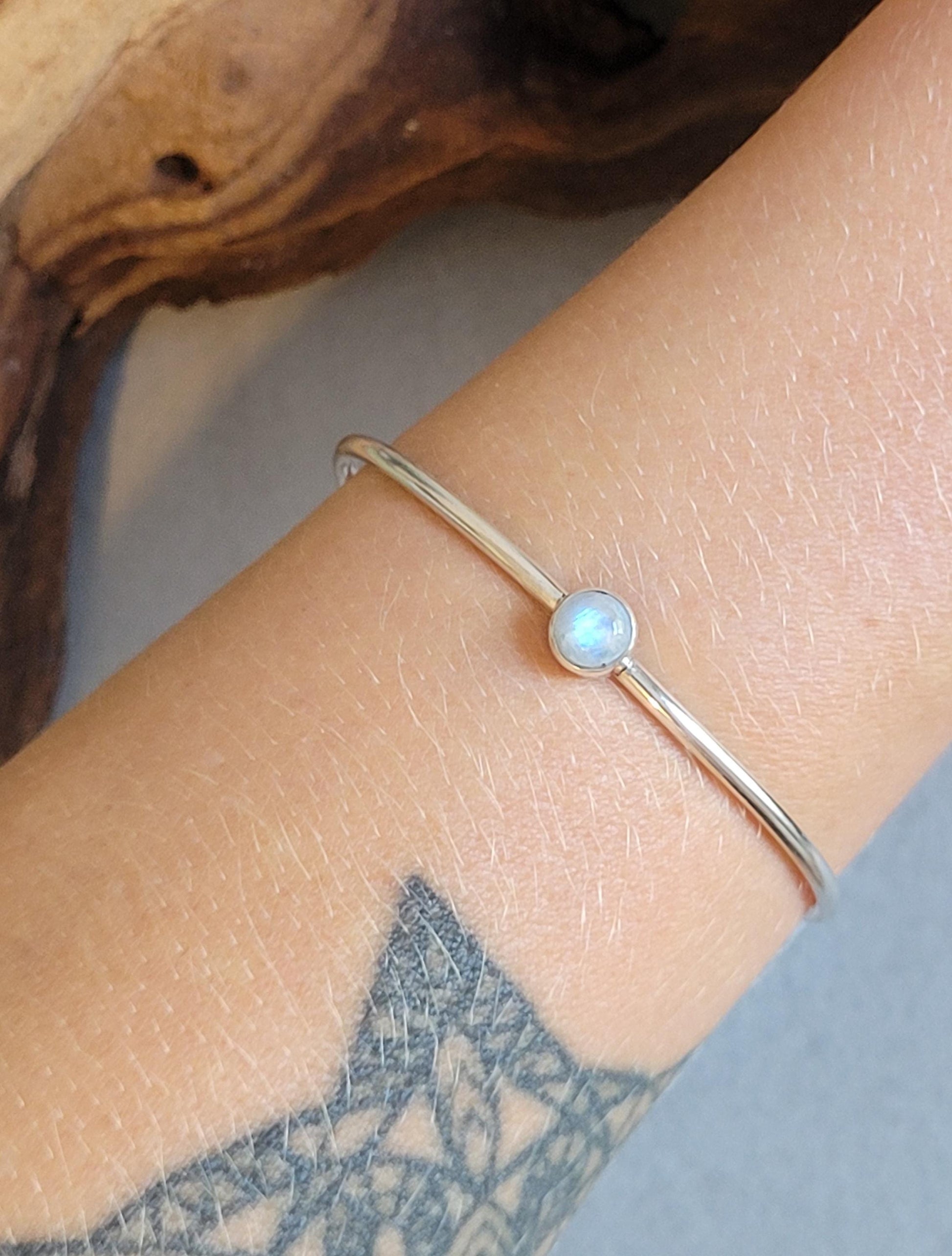 Silver bangle / Cute bracelet / Bracelet / Silver / Gift idea / Boho / Minimal / Minimalist / Minimal / Elegant / Stackable