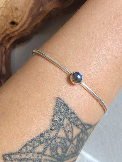 Silver bangle /Cute bracelet / Bracelet / Gift idea / Boho / Minimal / Minimalist / Minimal / Elegant / Stackable