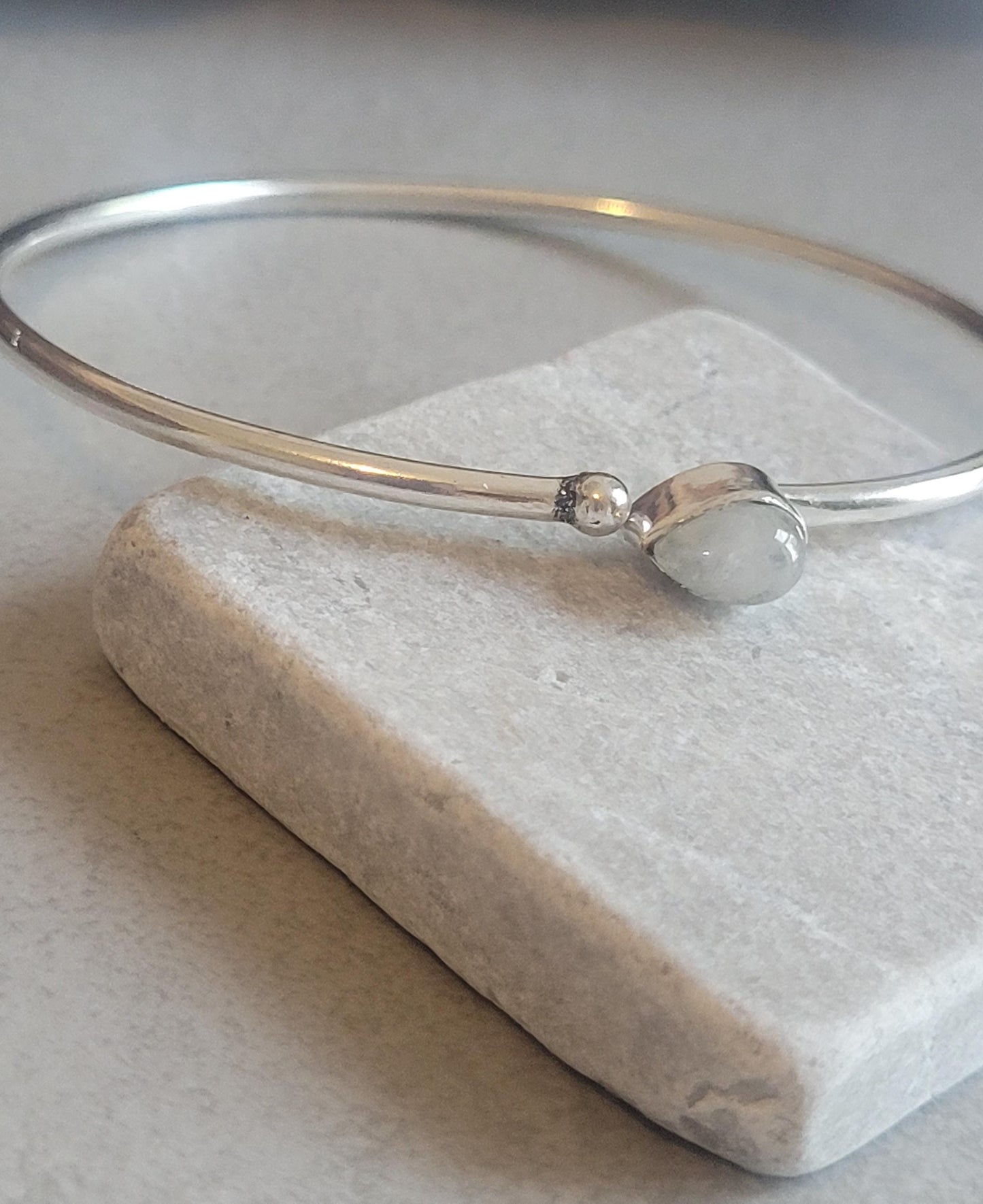 Silver bangle / Silver bracelet / Bracelet / Silver / Cute/ Boho / Minimal / Minimalist / Minimal / Elegant / Stackable