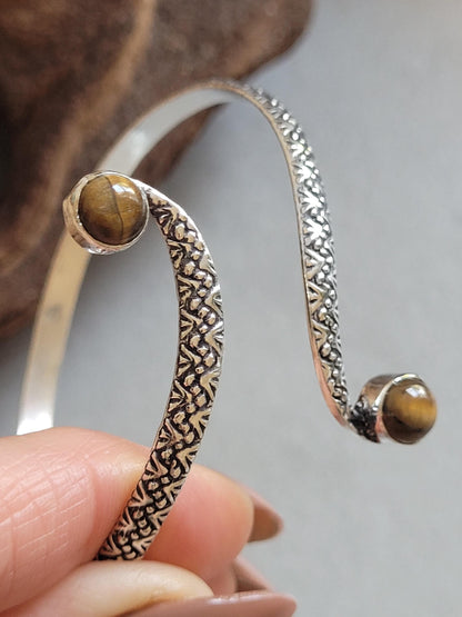 Silver Double Stone Cuff Bracelet: Elegant Minimalist Design