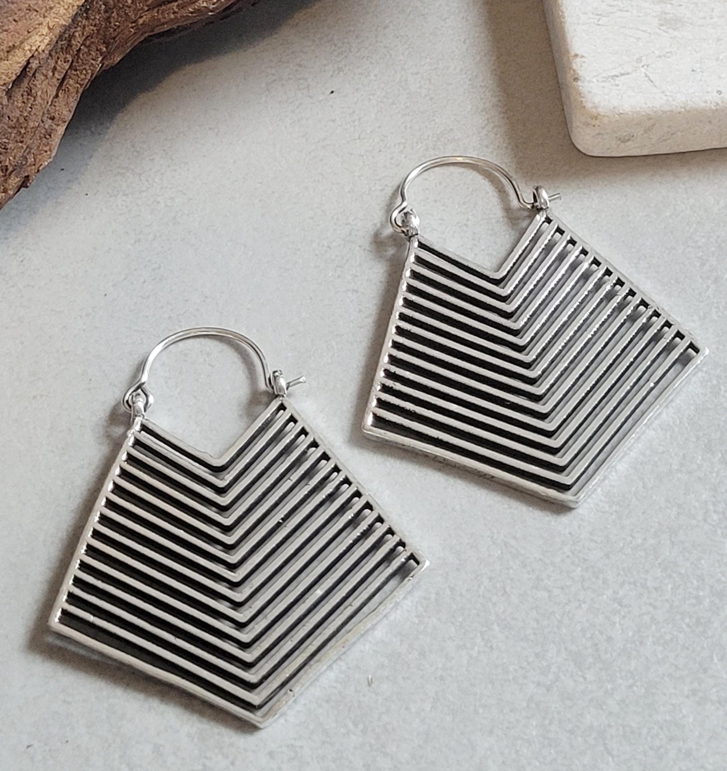 Silver detailed earrings / Art deco style / Aztex jewellery / Gift / Silver earrings / Tribal style / Bohemian jewellery