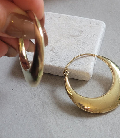 Chunky Brass Hoop Earrings: Lightweight Boho Style