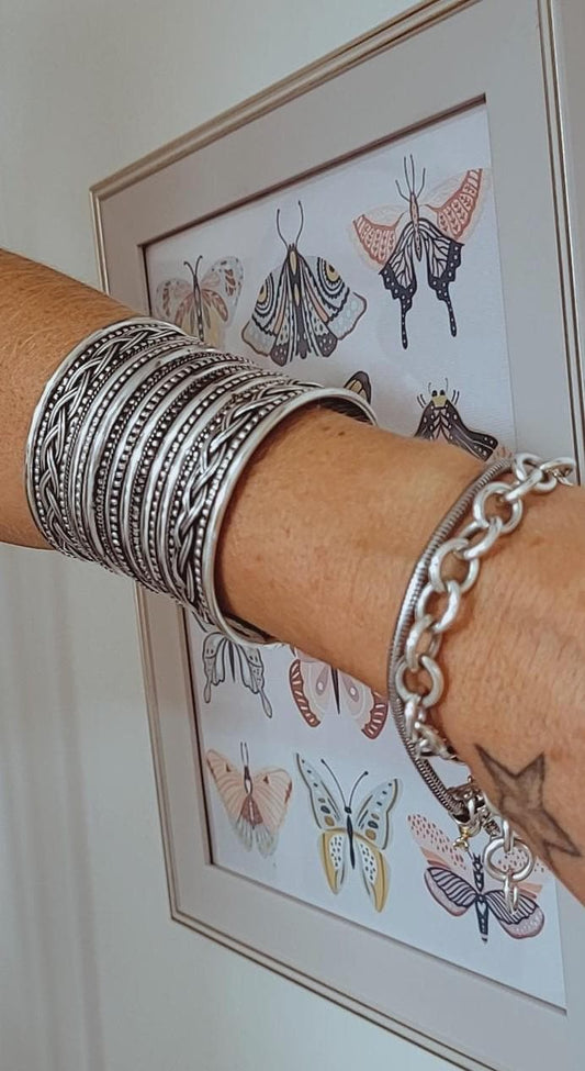 Silver cuff bracelet / Detailed jewellery / Statement piece / Ethnic style / Bohemian jewellery / Boho chic / Unique Gift ideas