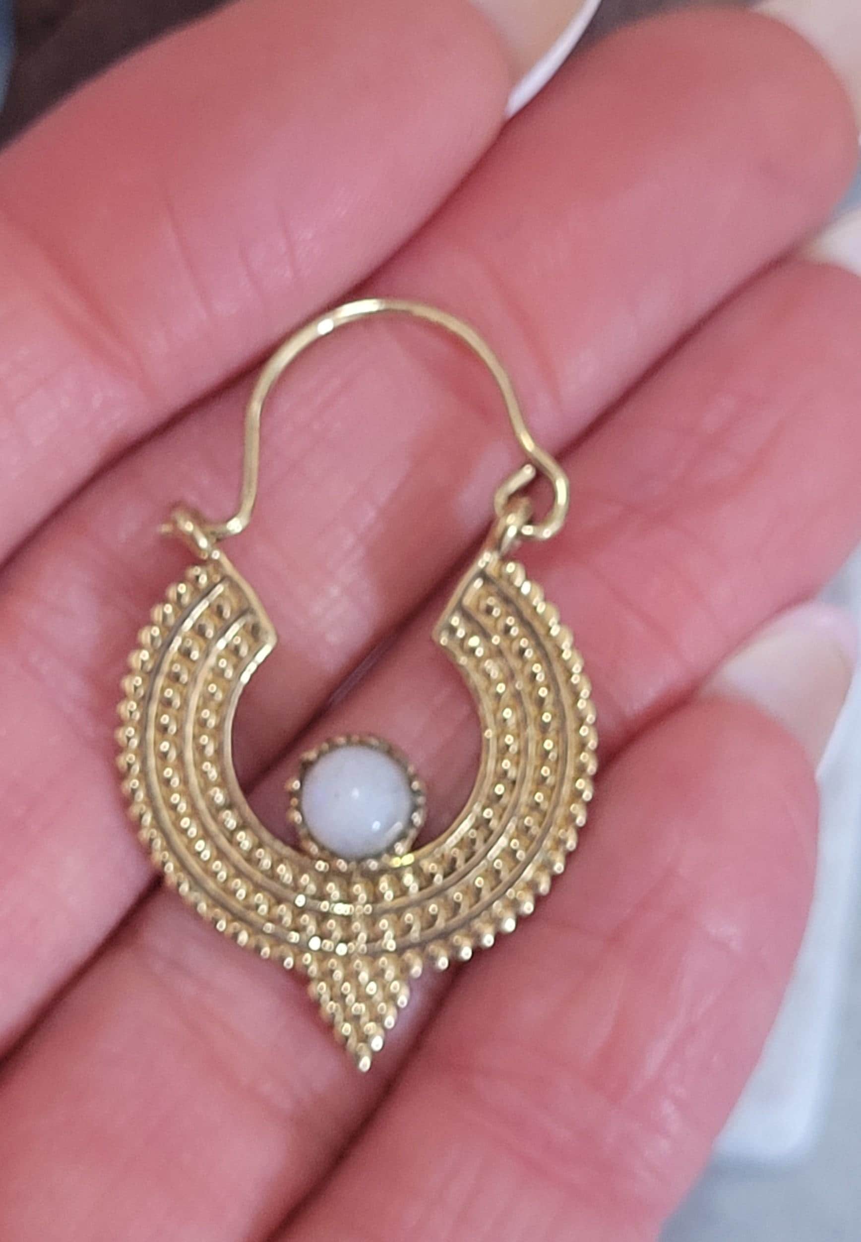 Small gold hoops: Bohemian jewellery