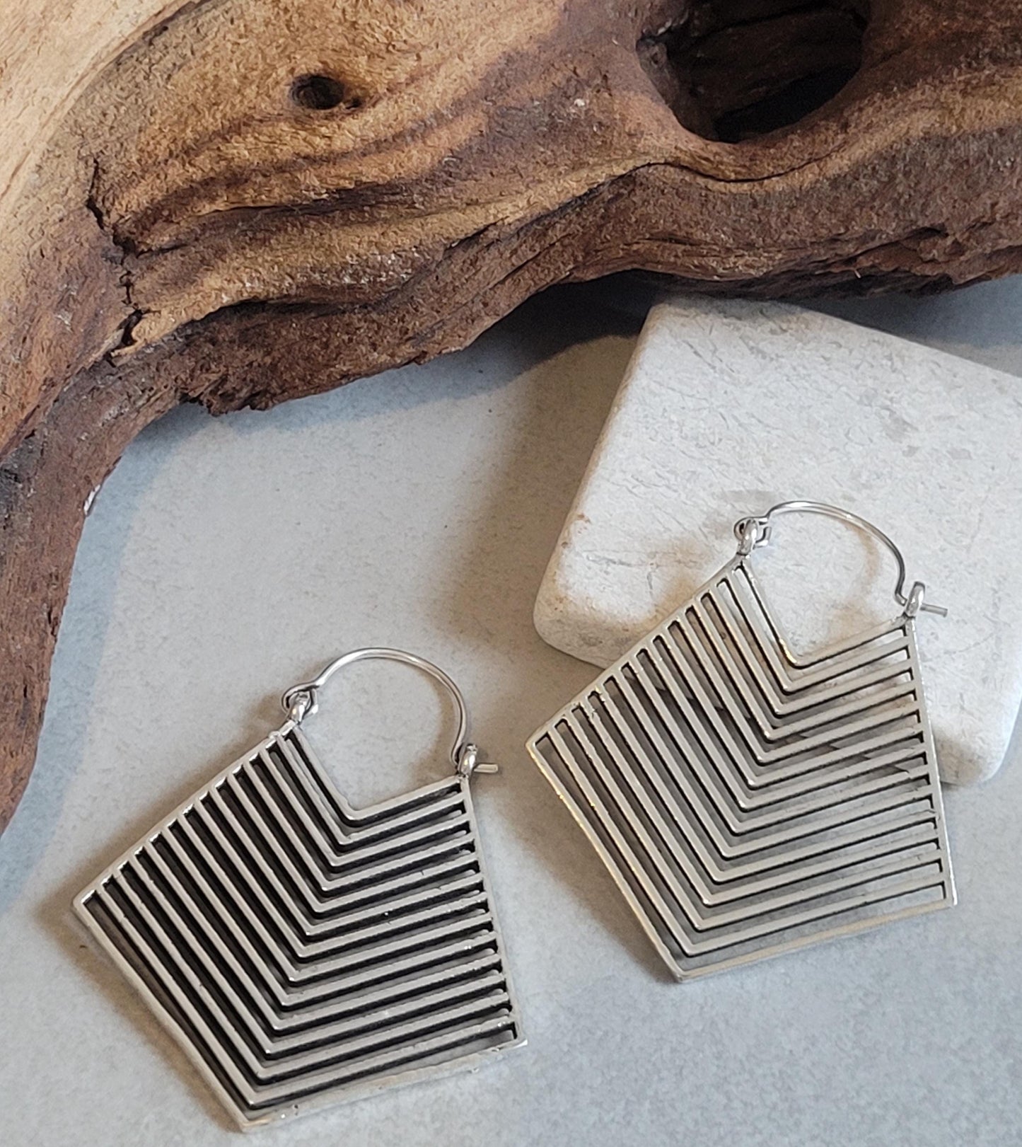 Silver detailed earrings / Art deco style / Aztex jewellery / Gift / Silver earrings / Tribal style / Bohemian jewellery