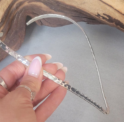 Silver hammered choker necklace: Silver bohemian jewellery