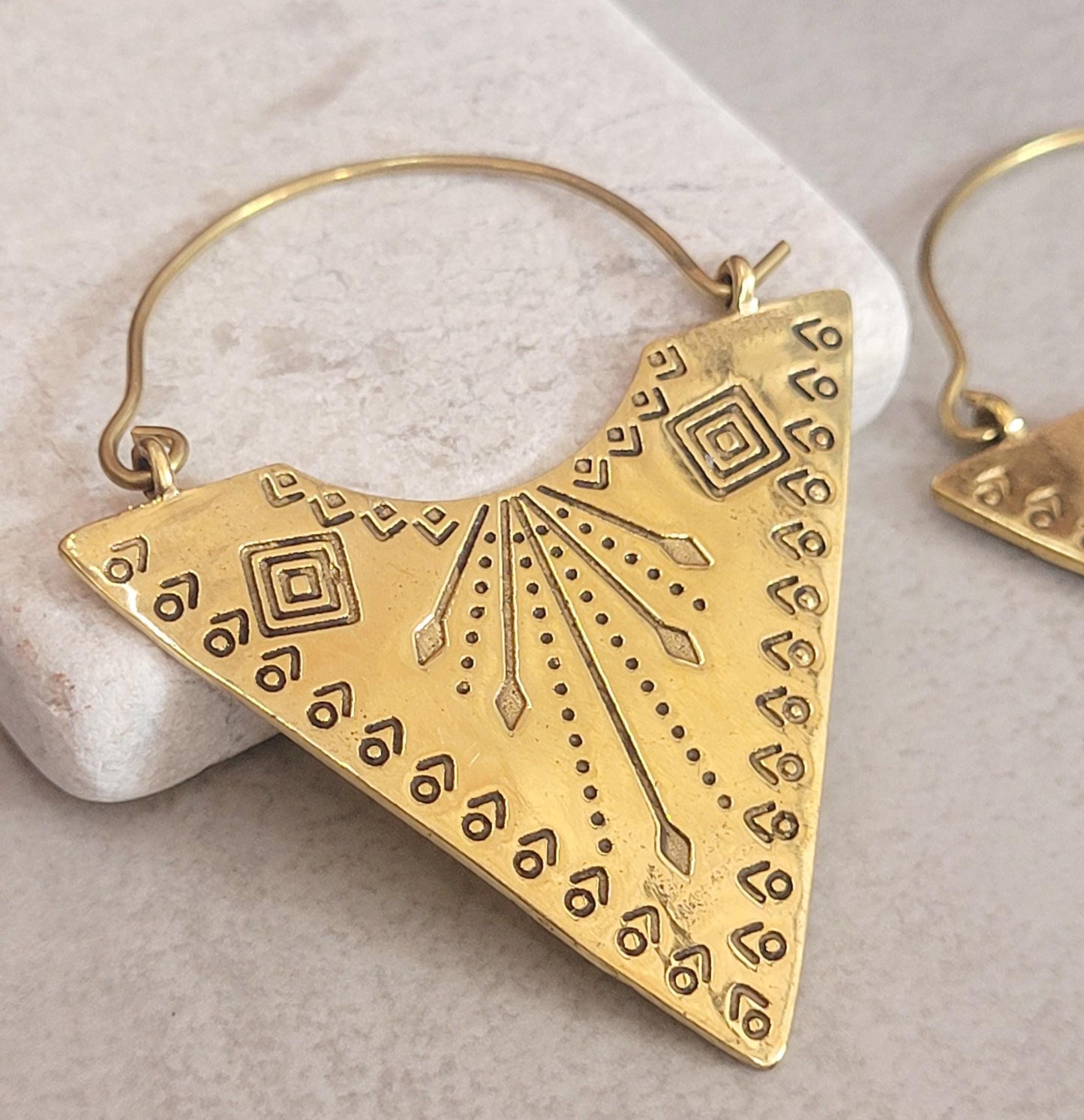 Brass tribal style earrings: Gold bohemian jewellery