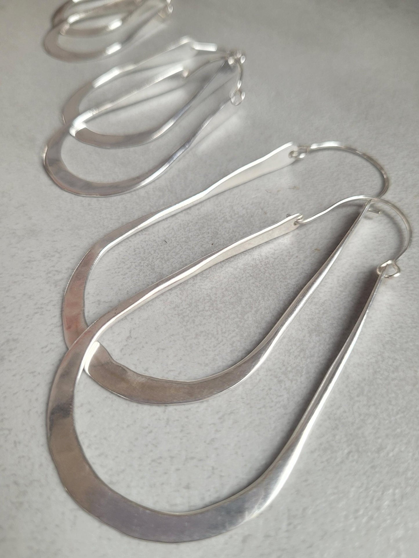 silver hoops / Hammered hoops / Teardrop earrings / Small hoops / Large hoops / Simple design / Gift
