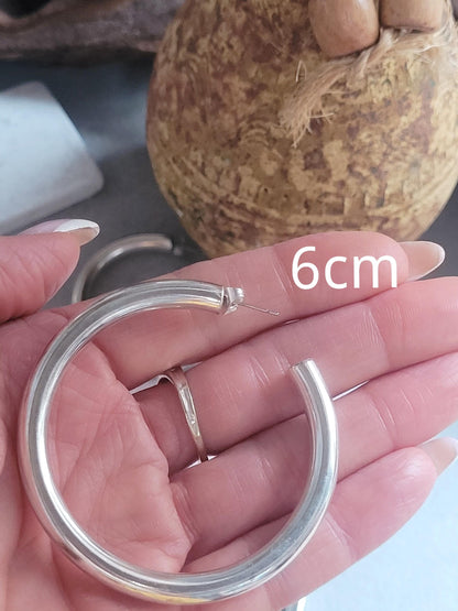 Chunky silver hoops / Silver hoops / Thick hoops / Small hoops / Large hoops / Simple earrings / Lightweight earrings / free UK shipping