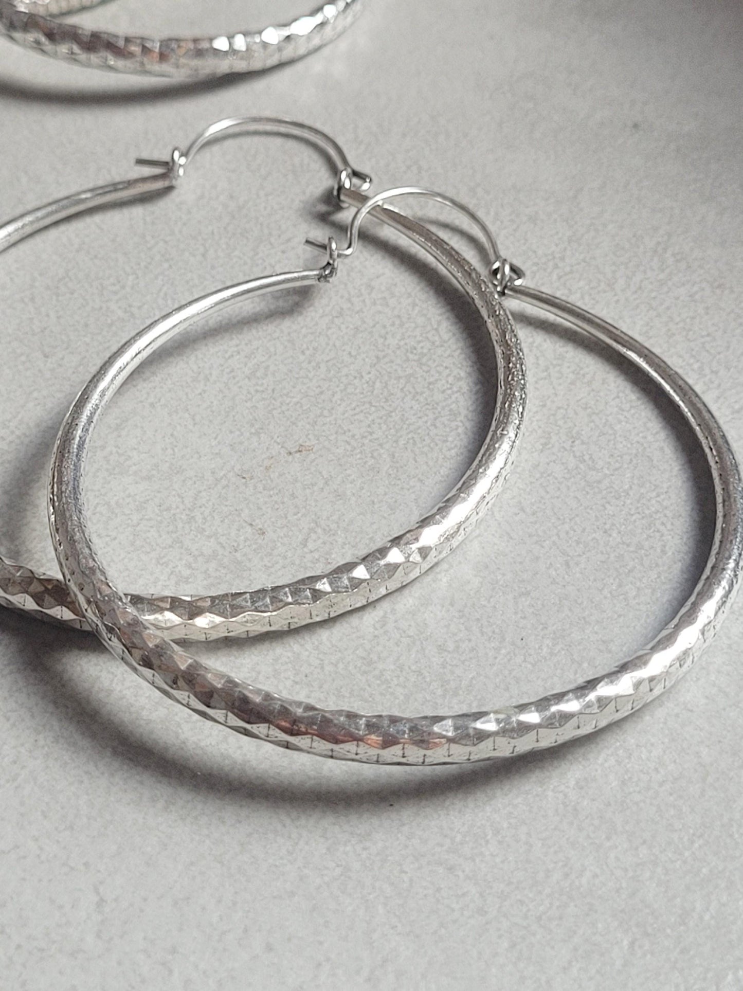 Silver hoops / Thick hoops / Ethnic jewellery / Boho style / Festival / Gift / Small hoops / Large hoops / Detailed
