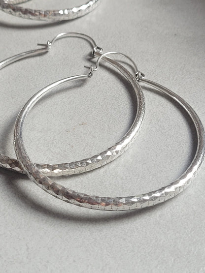 Silver hoops / Thick hoops / Ethnic jewellery / Boho style / Festival / Gift / Small hoops / Large hoops / Detailed