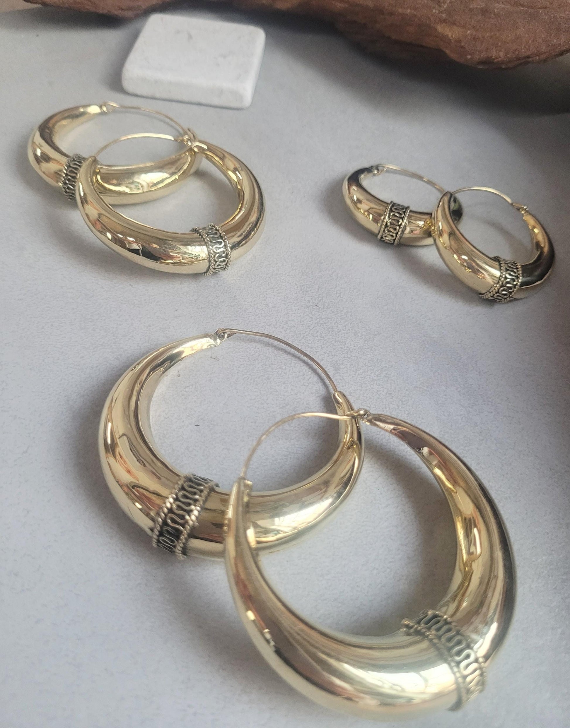 Golden hoops / Large hoops / Detailed hoops / Gypsy / Boho / Tribal / Ethnic / Golden jewellery / Bohemian / Brass hoops / Bali hoops