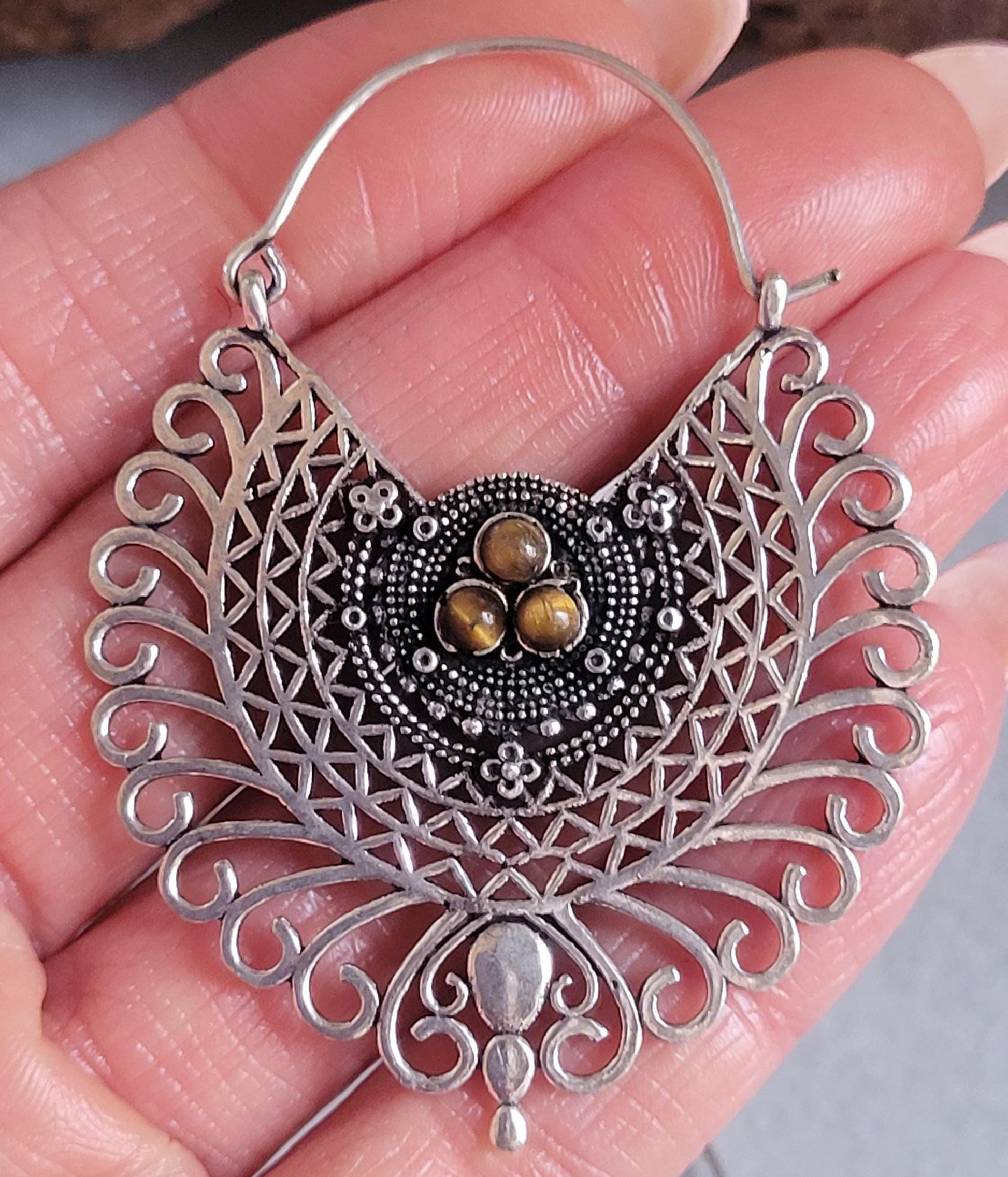 Gold detailed earrings / Bohemian jewellery