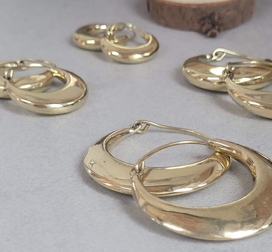 Simple brass hoops earrings / Minimalist jewelry