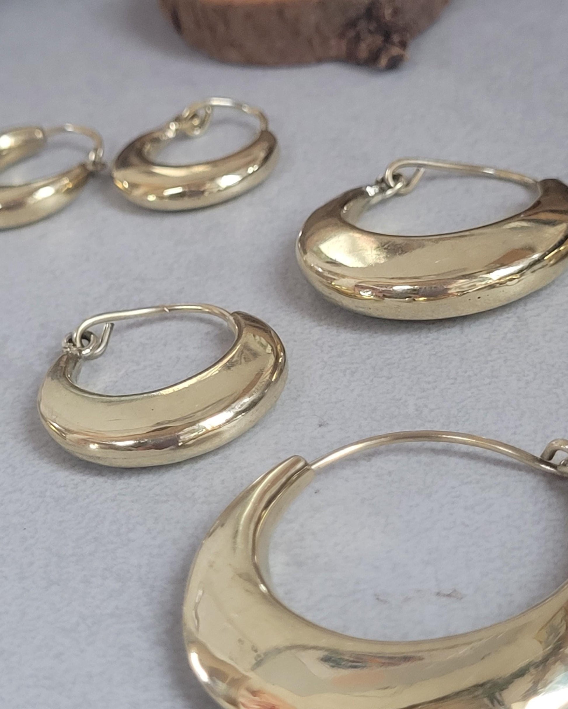 Simple brass hoops earrings / Minimalist jewelry