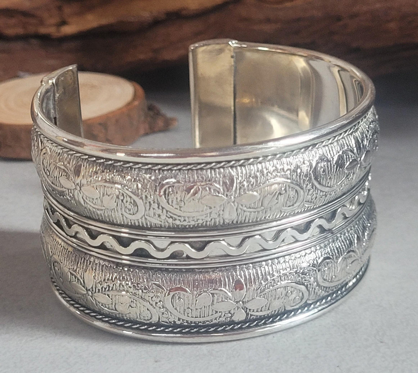 Silver plated Cuff bracelet / Bangle jewelry / Gift idea